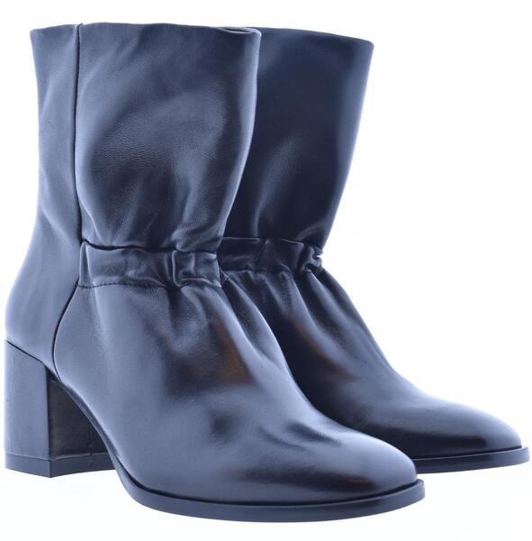 Gallery a10118 drnuqrov